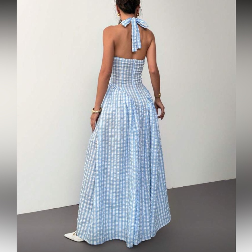 Elegant Black and White Checkered Halter Maxi Dress - Picture 2 of 8